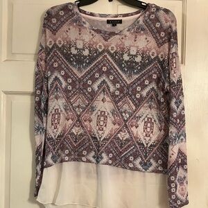 Kiara Women's Aztec Print Blouse - Pink and White